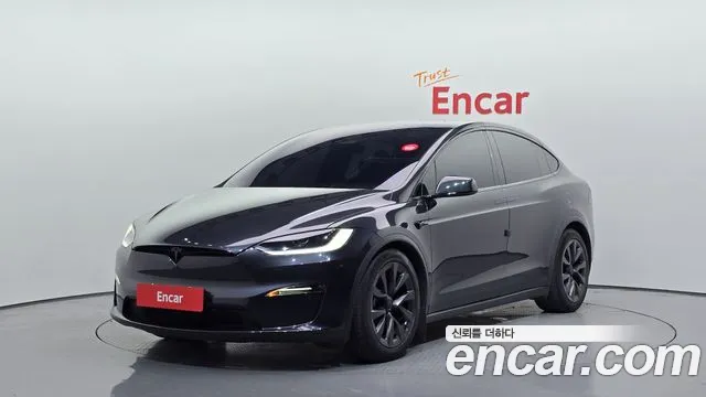 Tesla Model X 2024