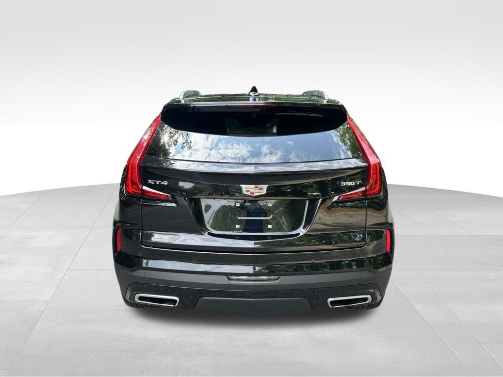 Cadillac XT4 2025