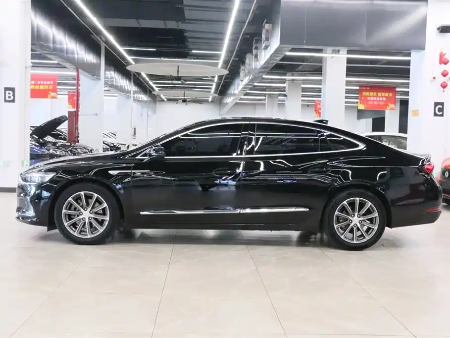 Buick LaCrosse 2021