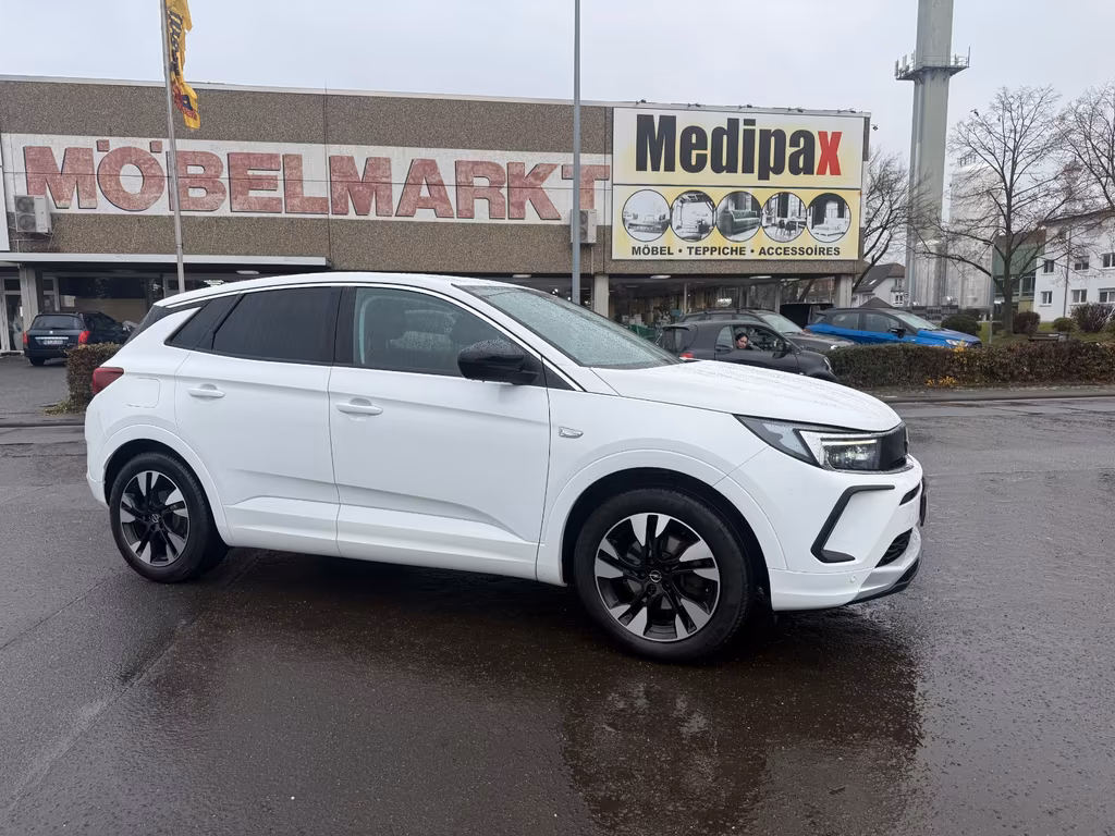 Opel GRANDLAND (X) 2022