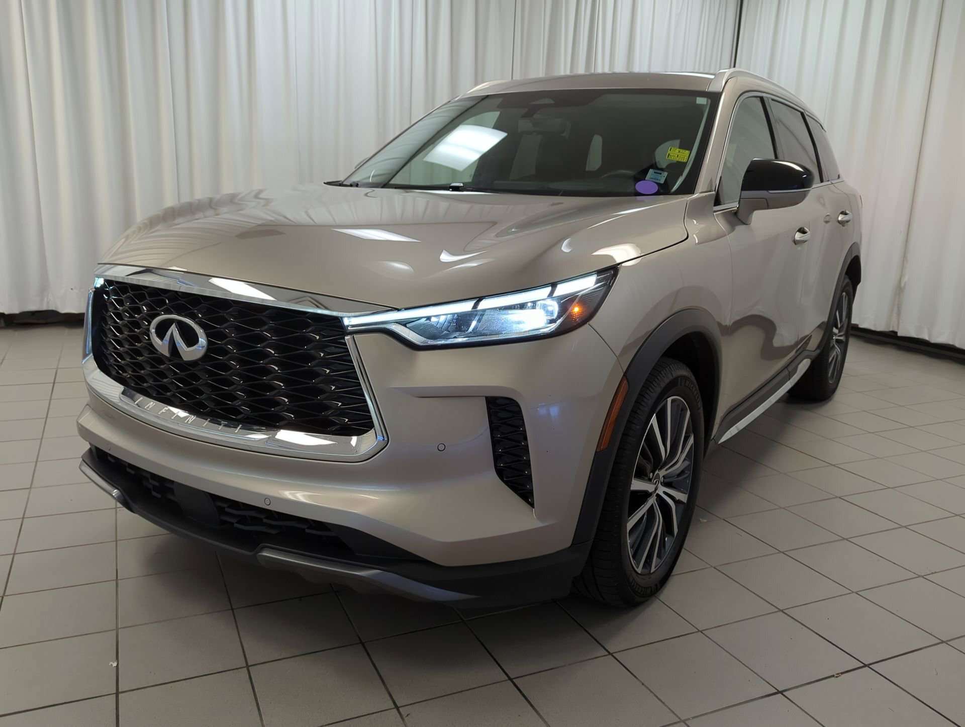 Infiniti QX60 2023