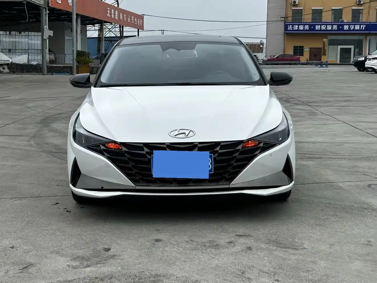 Hyundai Elantra 2023