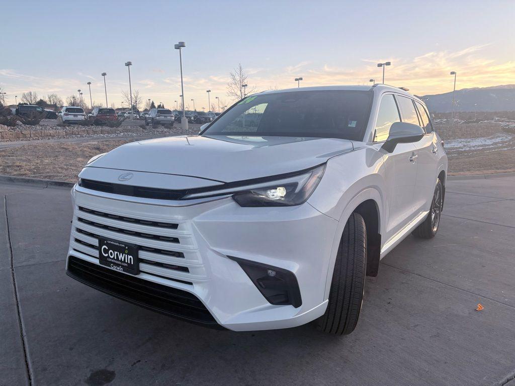 Lexus TX 2024
