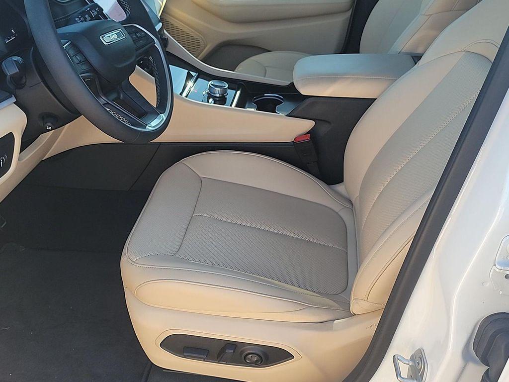 Jeep Grand Cherokee 2025