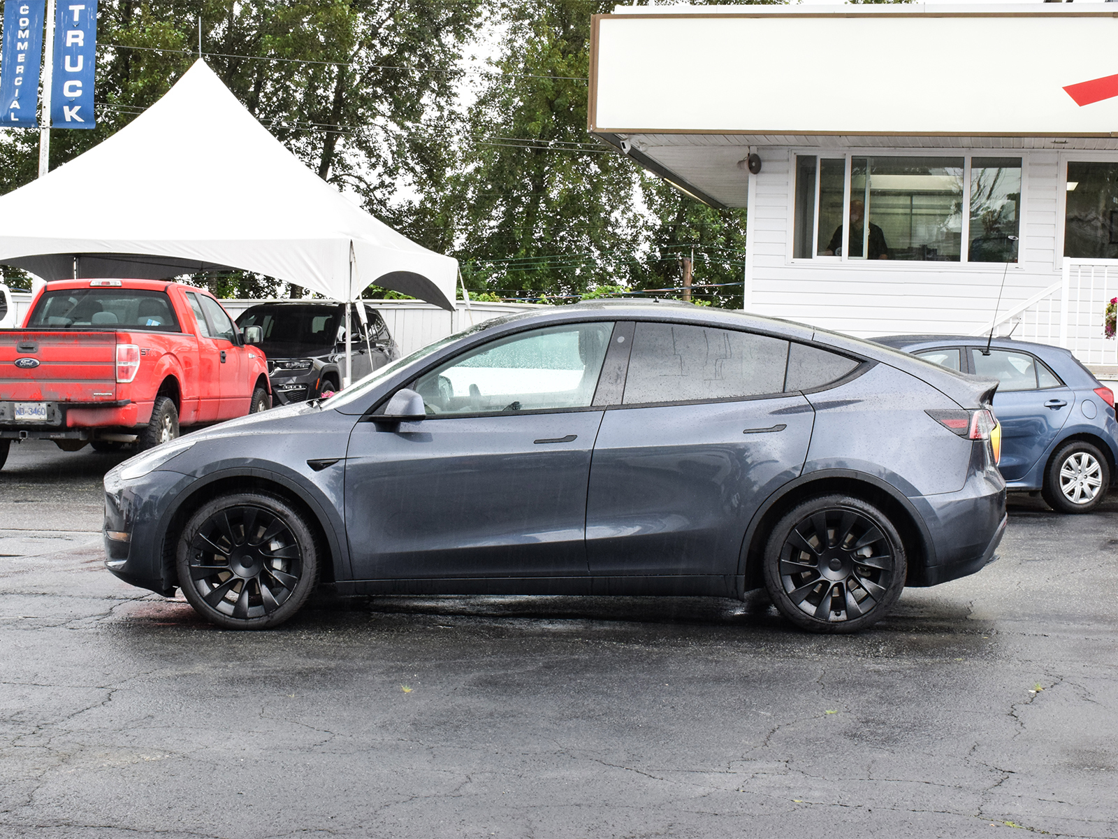 Tesla Model Y 2021