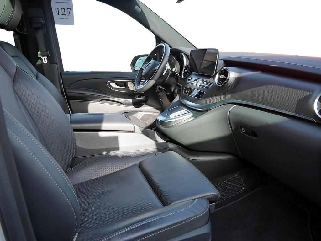Mercedes-Benz V 300 2023