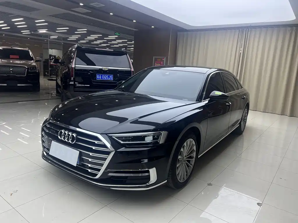 Audi A8 2022