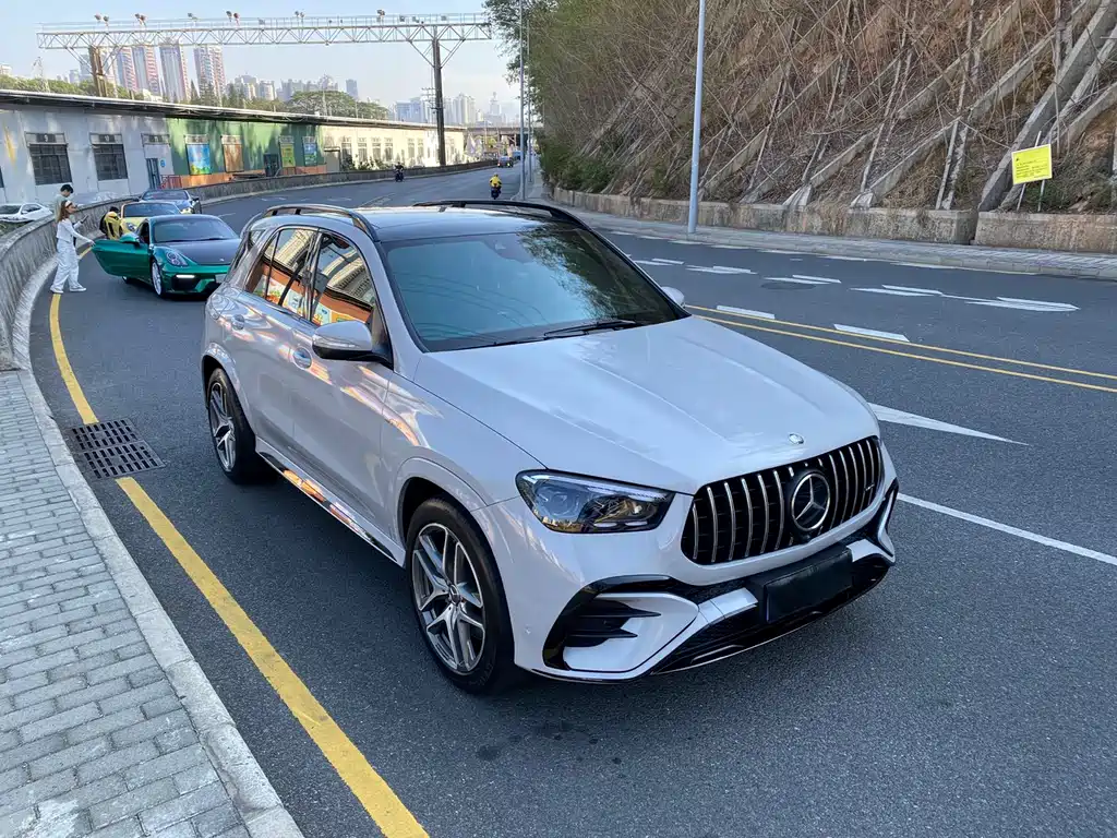 Mercedes-Benz GLE AMG 2024