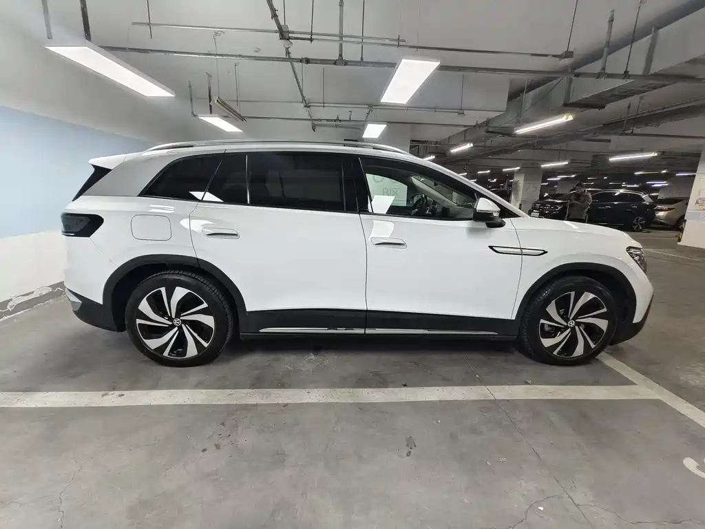 Volkswagen ID.6 2024