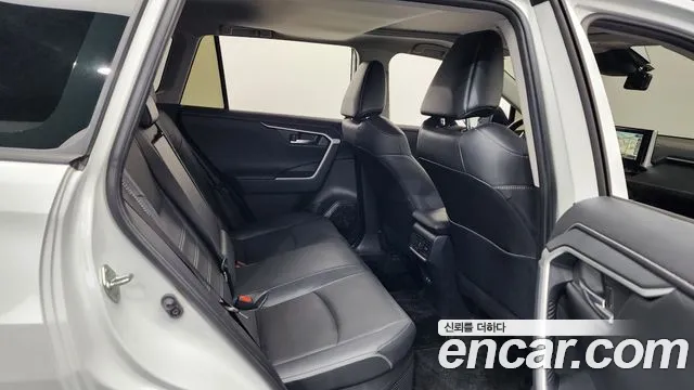 Toyota RAV4 2023