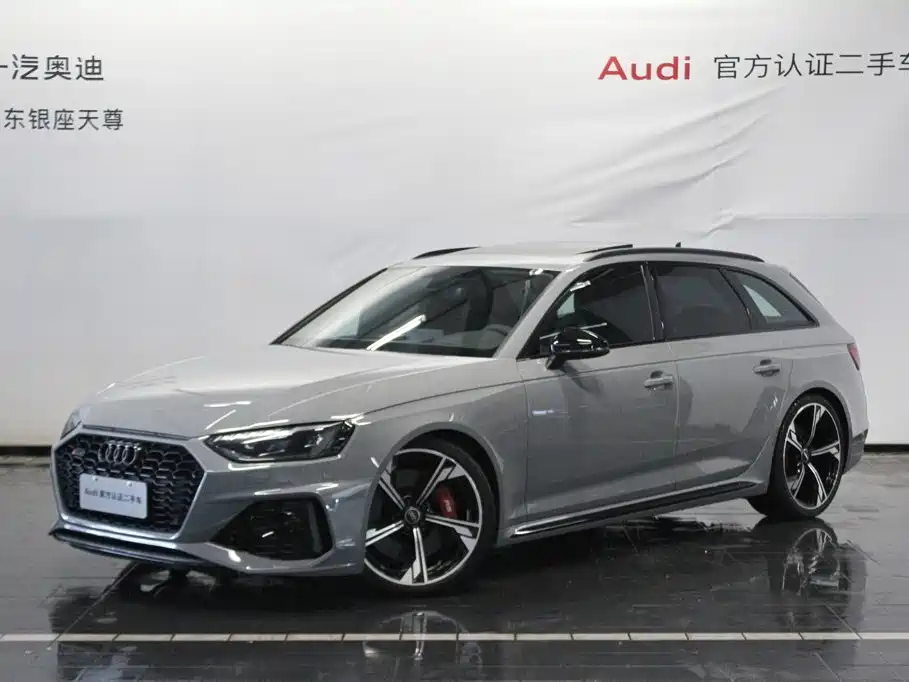Audi RS 4 2024