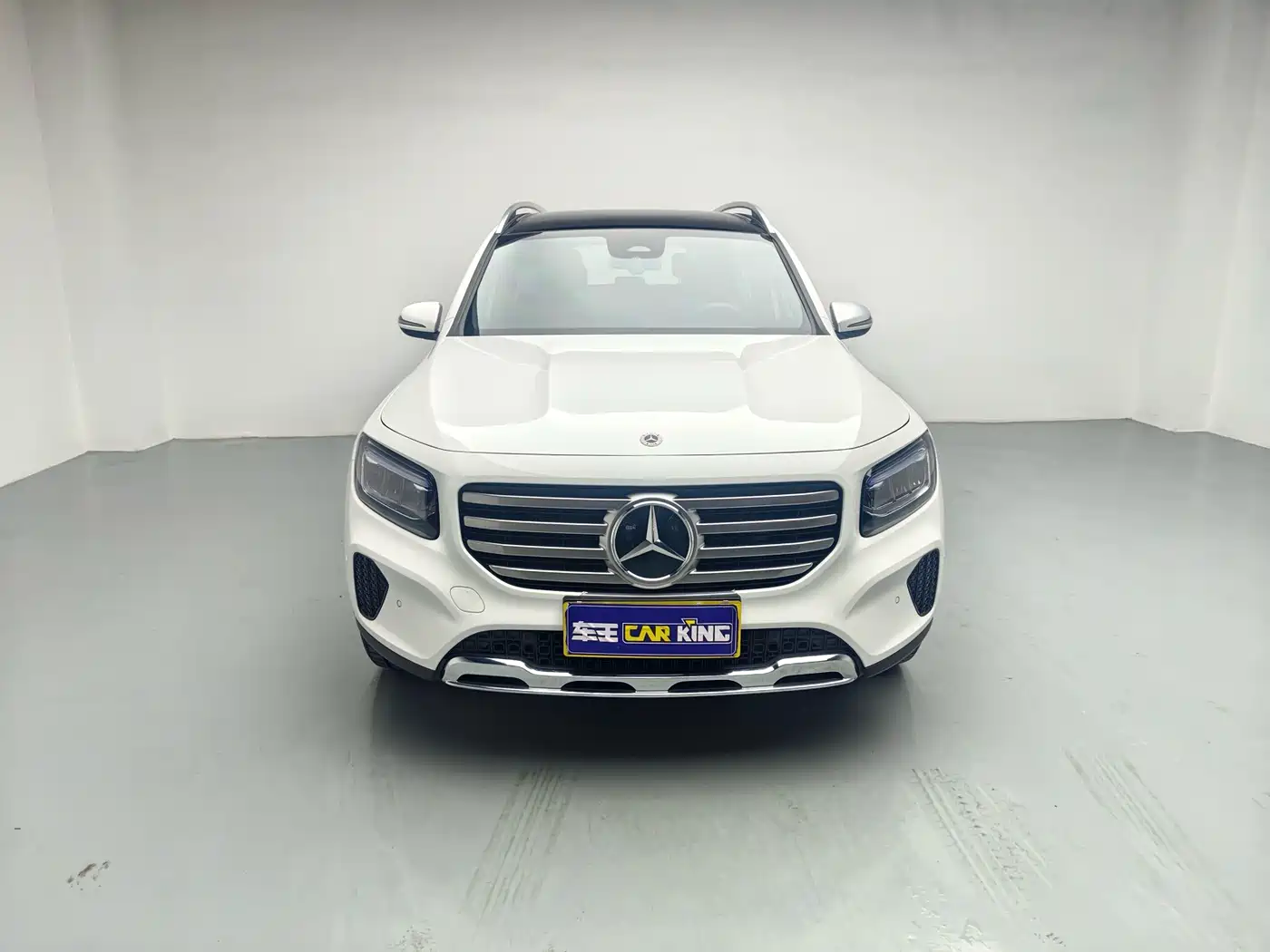 Mercedes-Benz GLB 2025