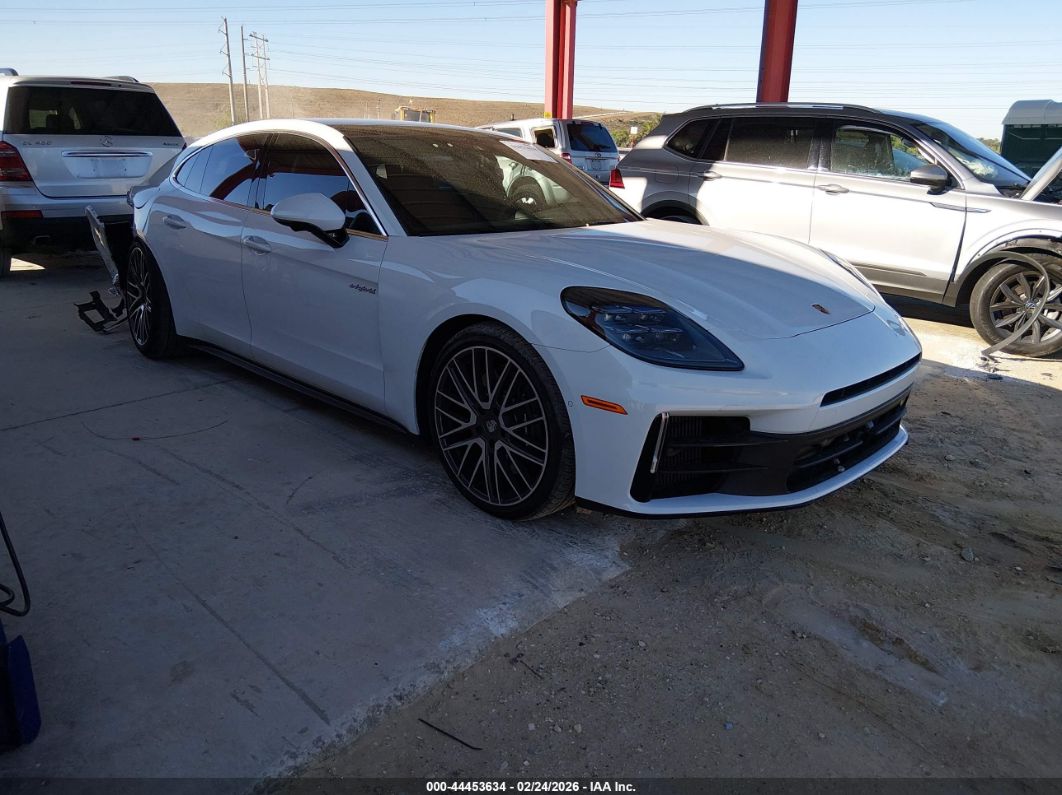 Porsche Panamera 2025