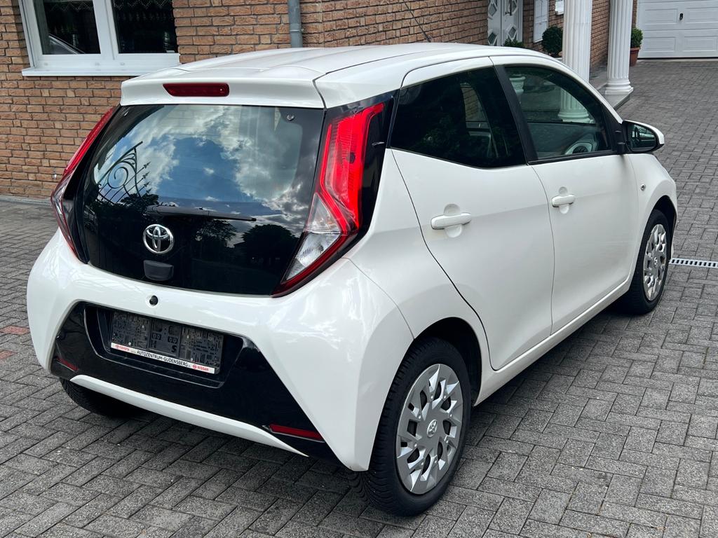 Toyota AYGO (X) 2021