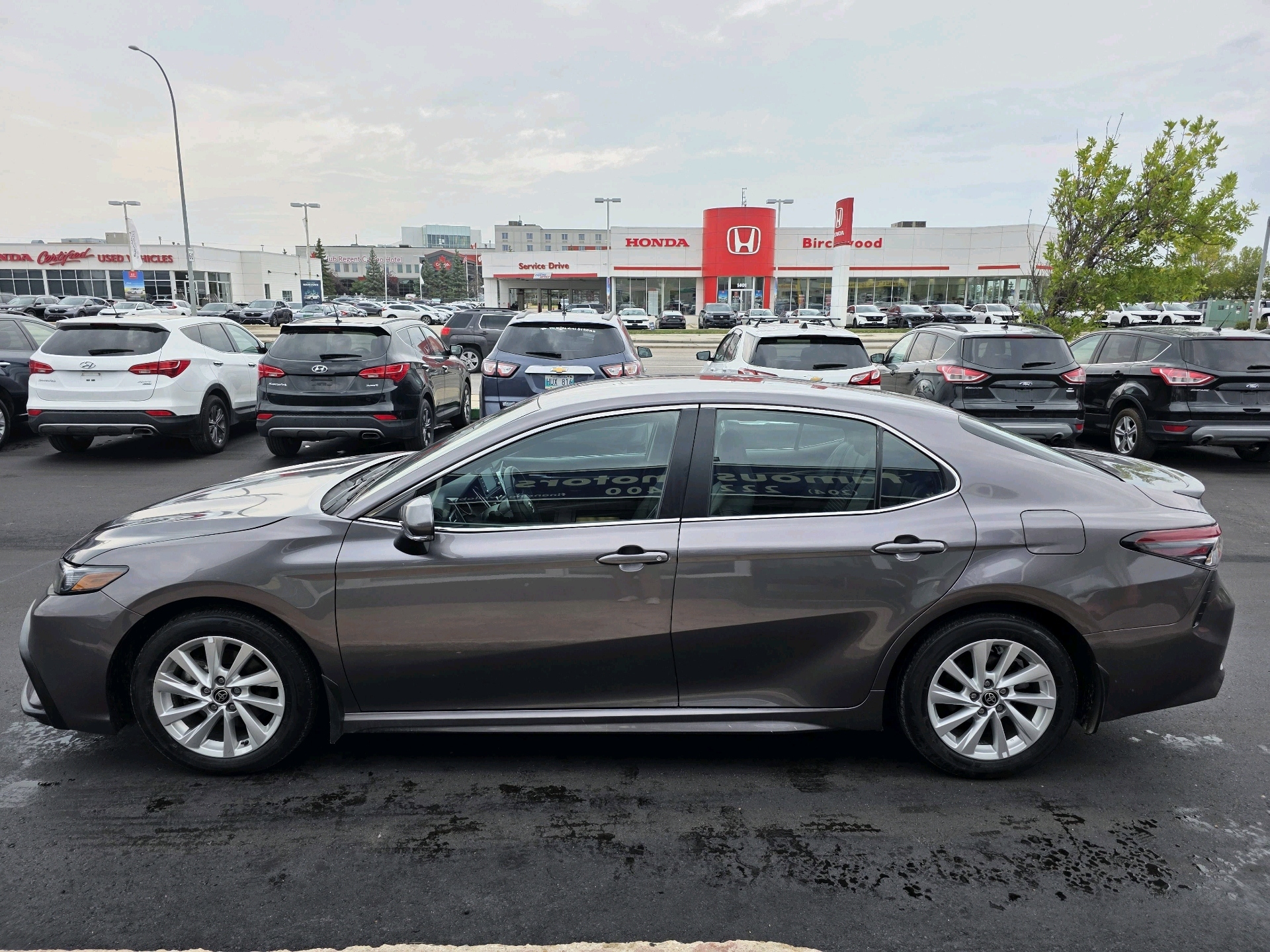 Toyota Camry 2024