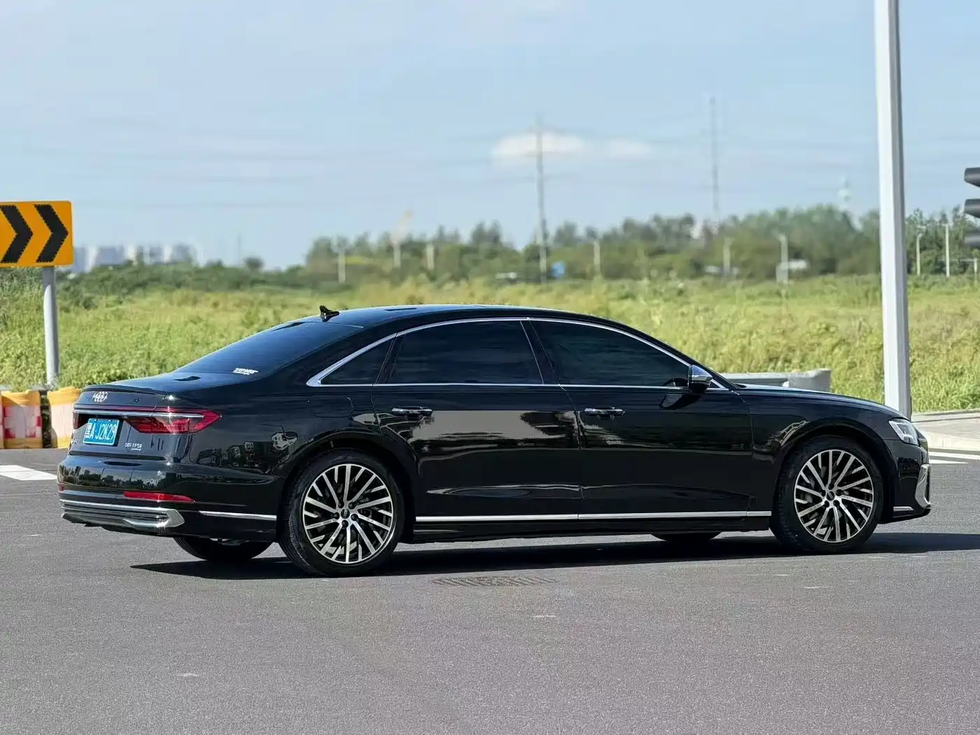 Audi A8 2025