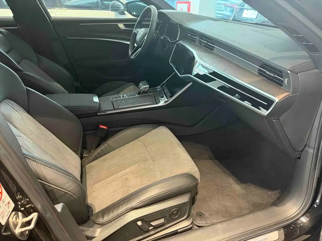 Audi A6 2021