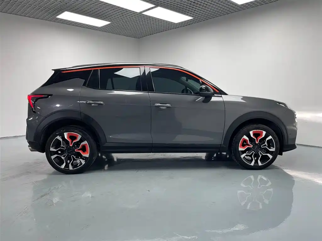 Lynk & Co 06 2021