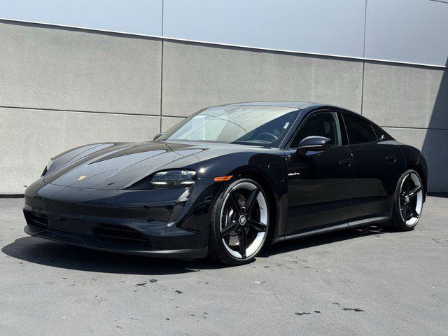 Porsche Taycan 2021