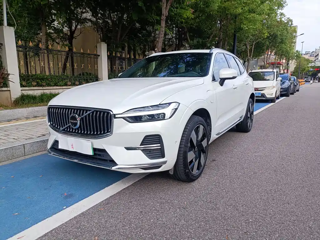 Volvo XC60 2024