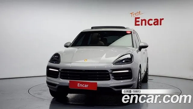 Porsche Cayenne 2023