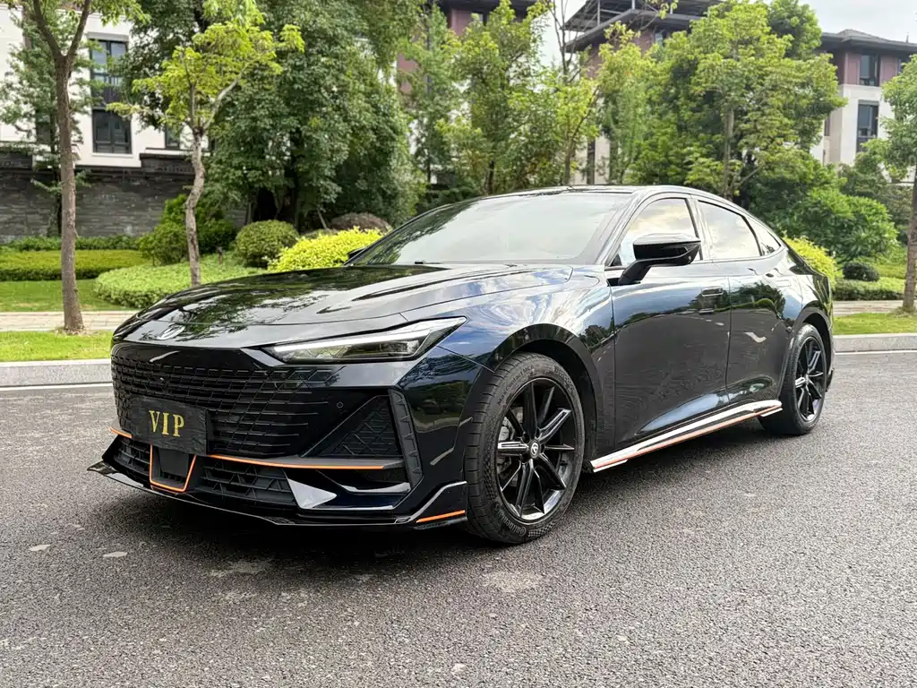 Changan UNI-V 2022