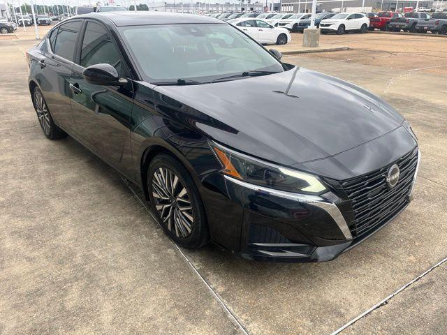 Nissan Altima 2024