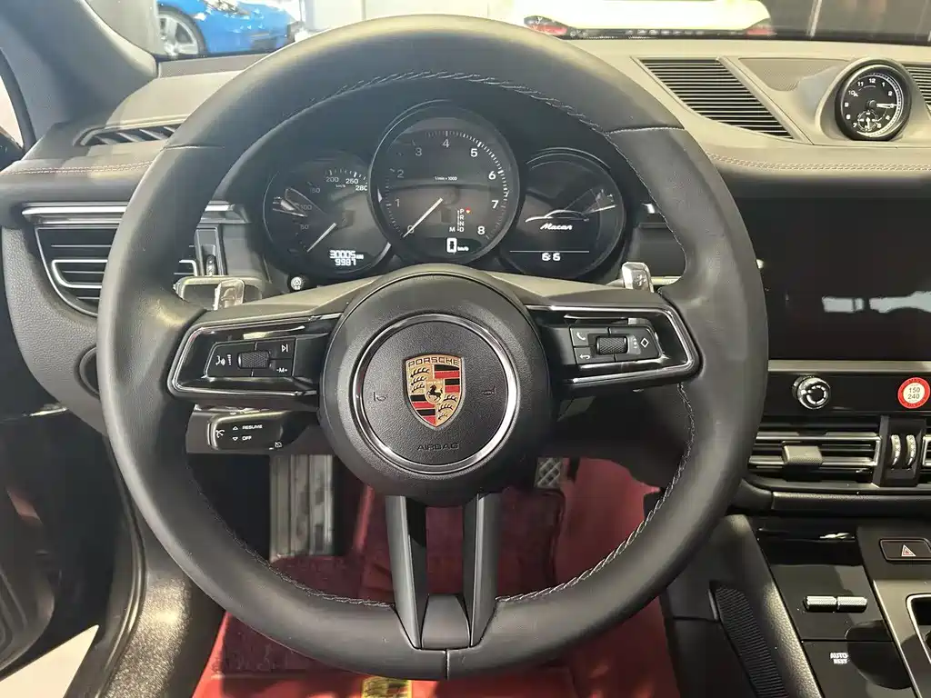 Porsche Macan 2024
