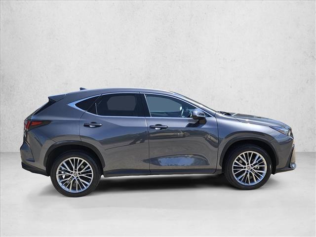 Lexus NX 2022