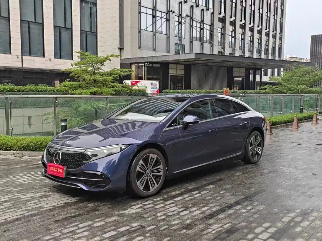 Mercedes-Benz EQS 2023