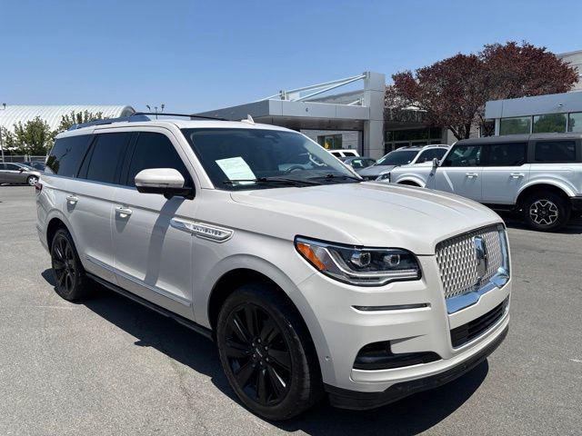 Lincoln Navigator 2022