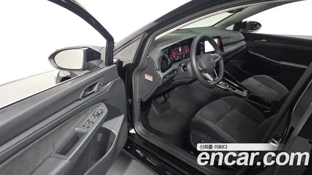 Volkswagen Golf 2024