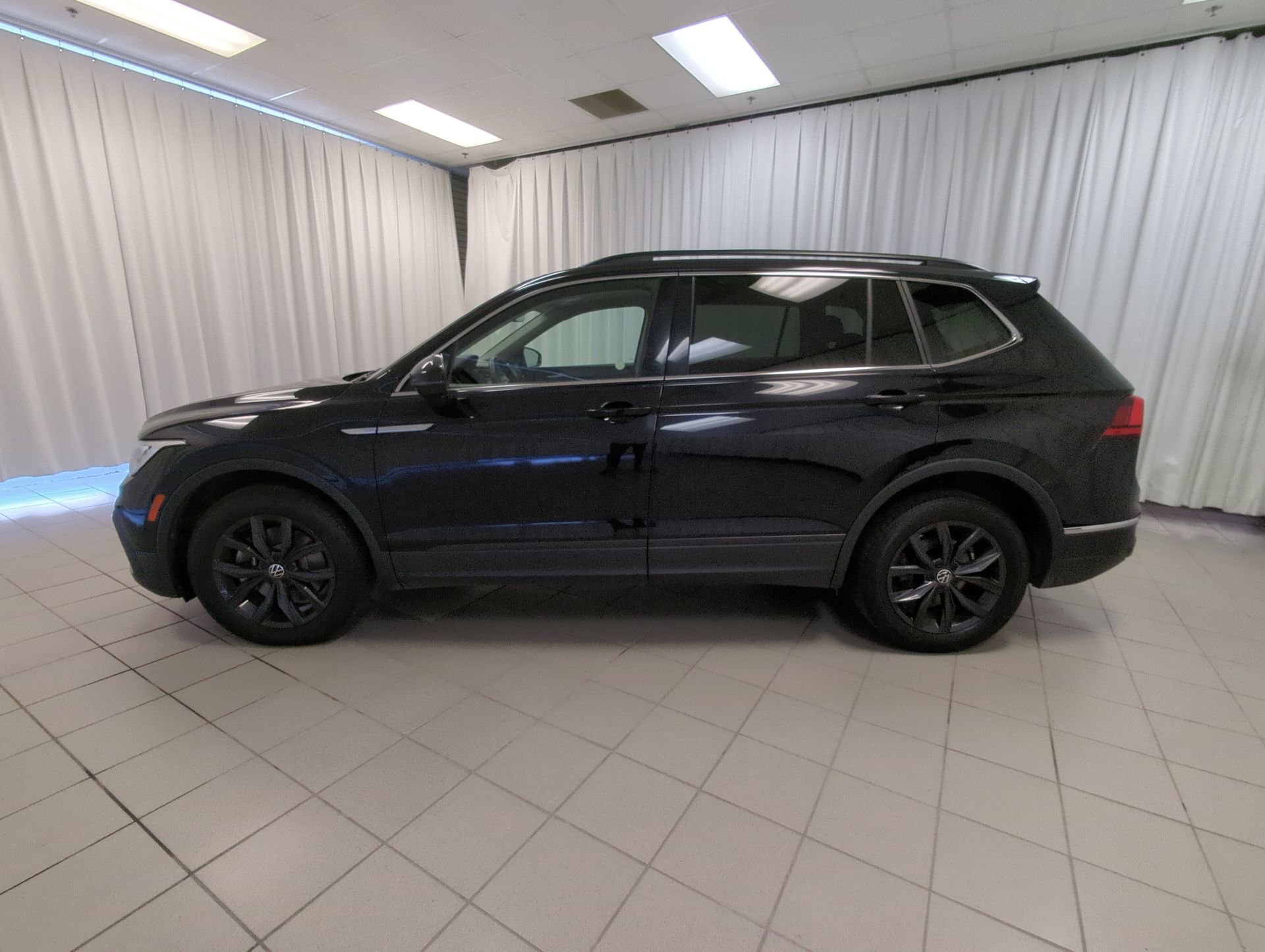 Volkswagen Tiguan 2024