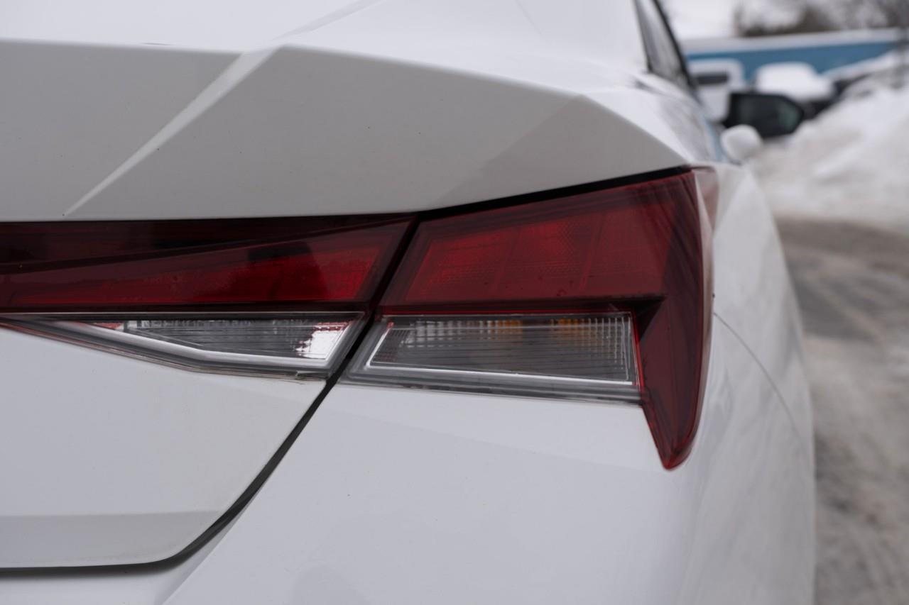 Hyundai Elantra 2023