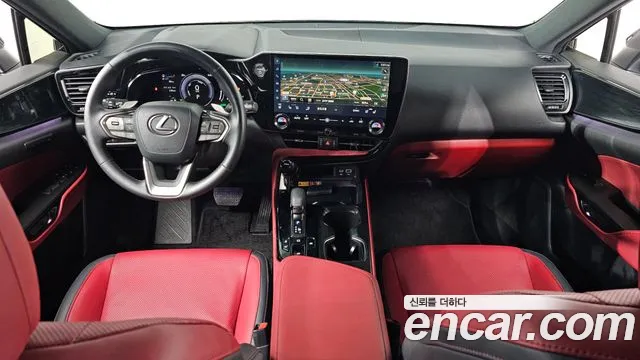 Lexus NX 2024