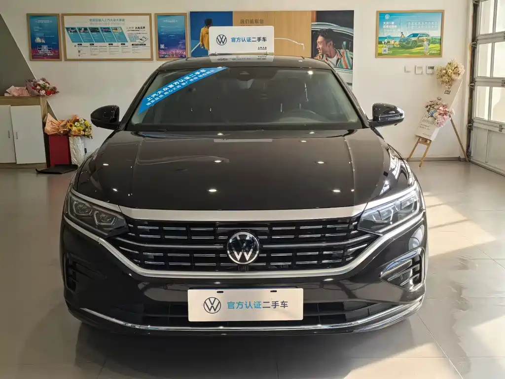 Volkswagen Passat 2024