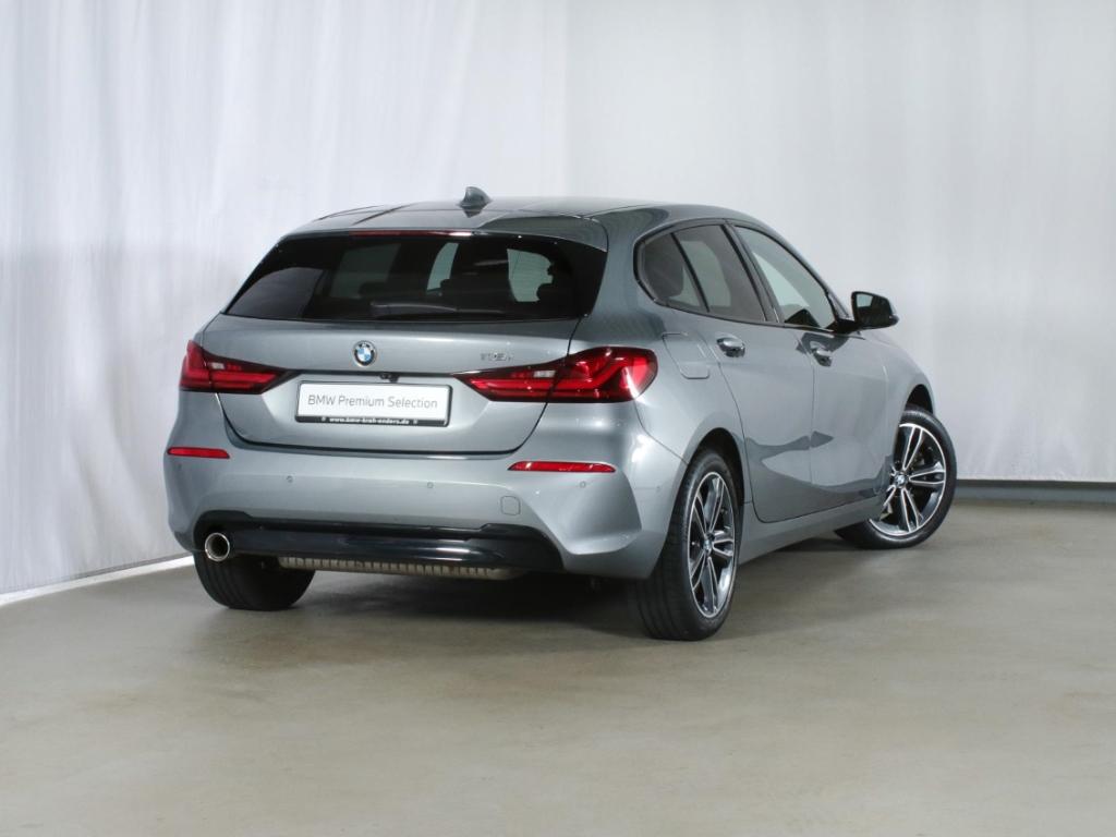 BMW 118 2022