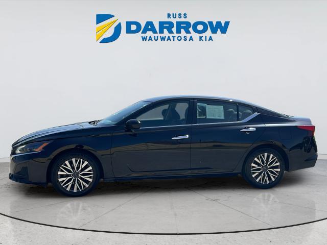Nissan Altima 2024