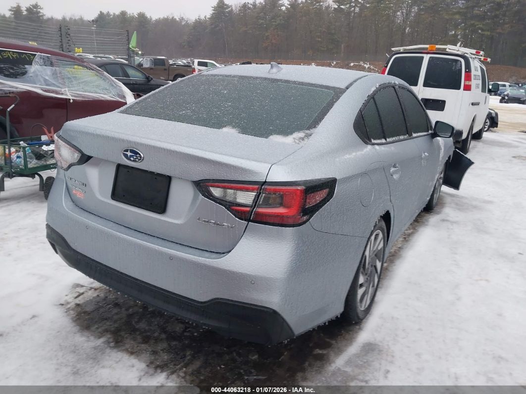 Subaru Legacy 2024