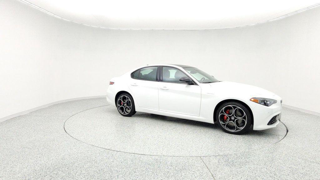 Alfa Romeo Giulia 2025