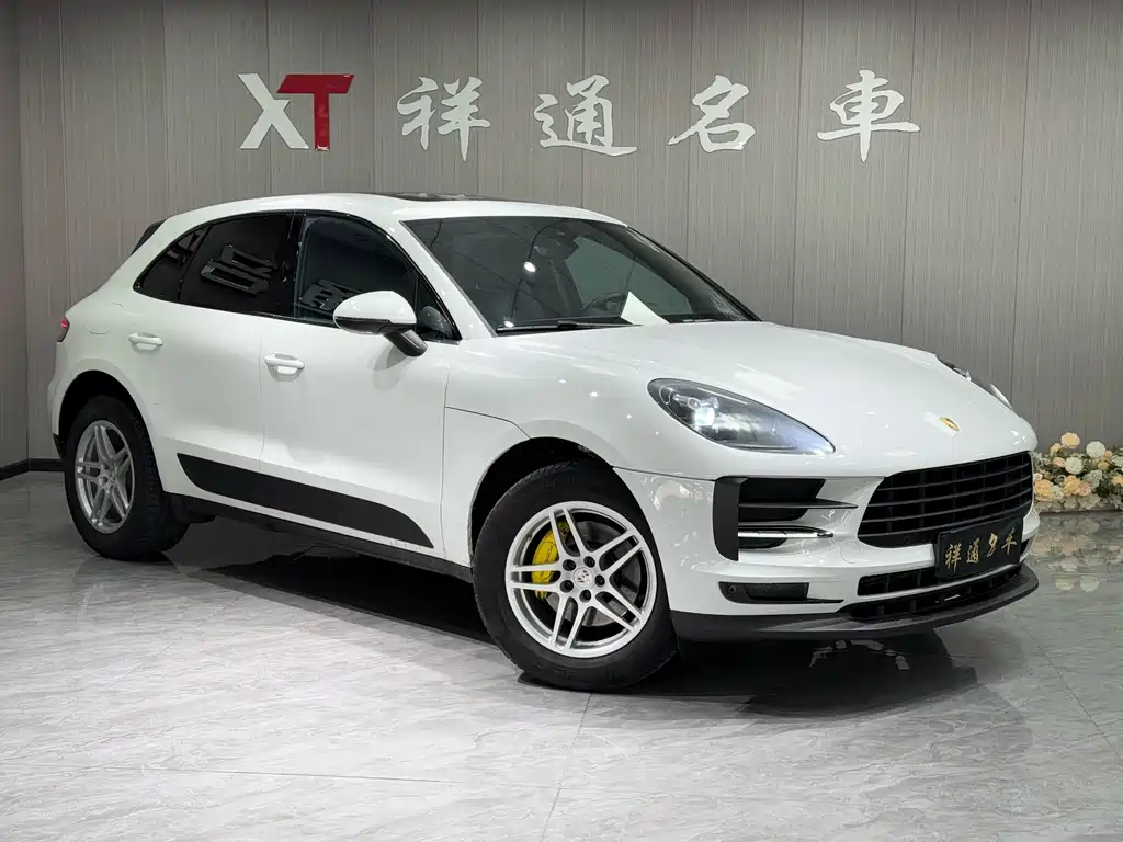 Porsche Macan 2021