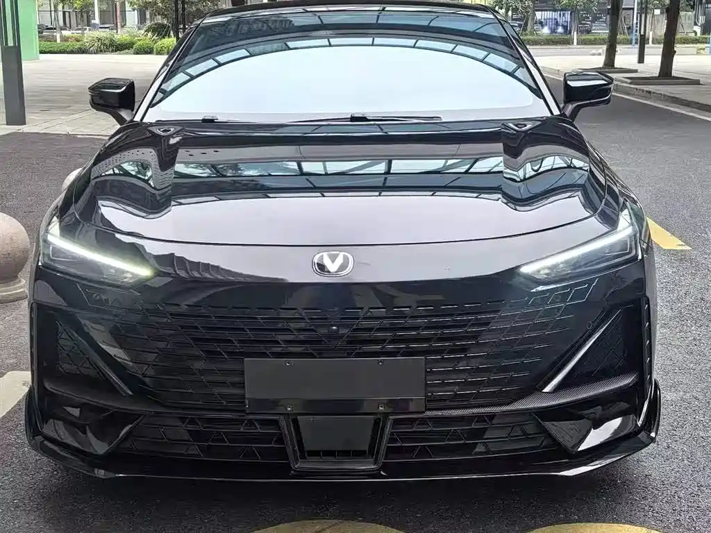 Changan UNI-V 2023