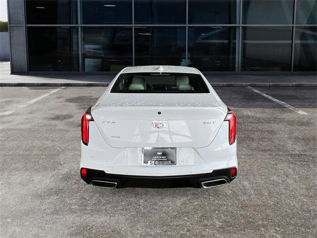 Cadillac CT4 2024