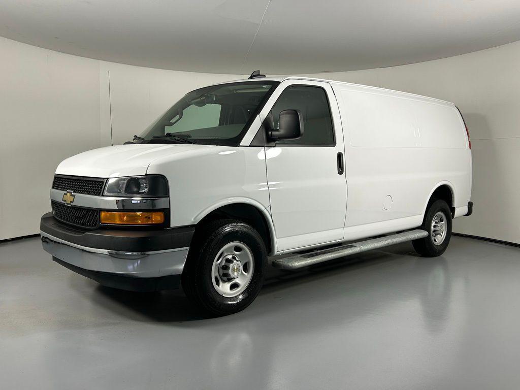 Chevrolet Express 2024