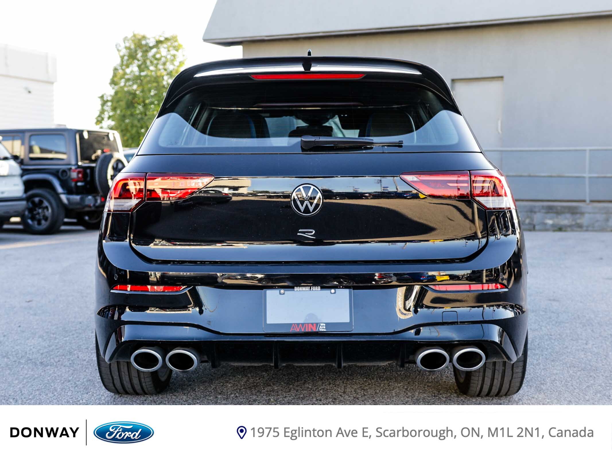 Volkswagen Golf R 2024