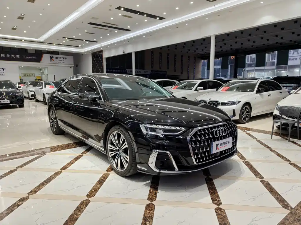 Audi A8 2023