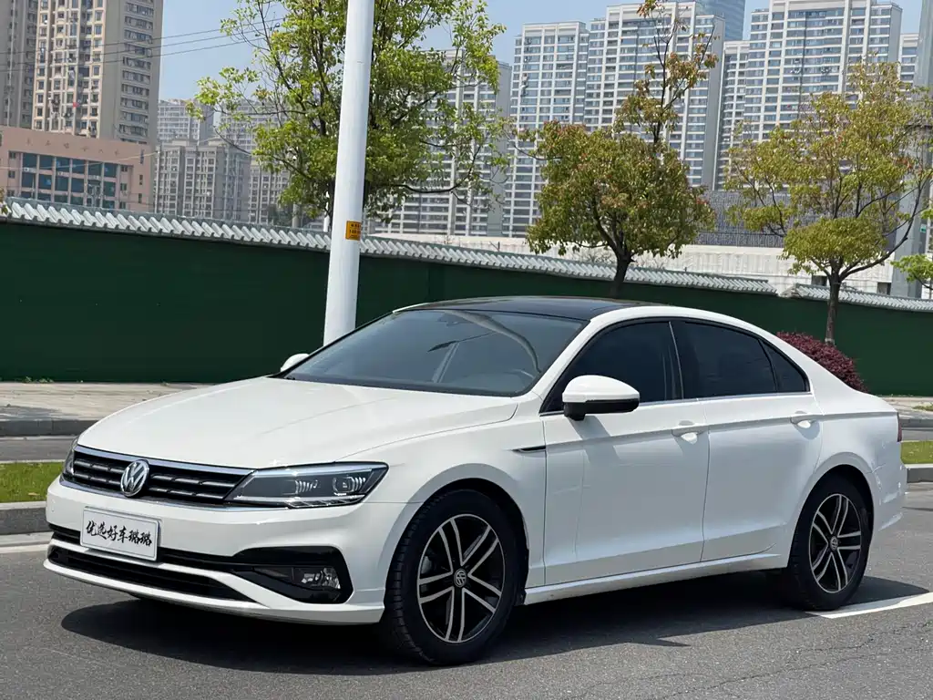 Volkswagen Lamando 2021