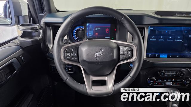 Ford Bronco 2024