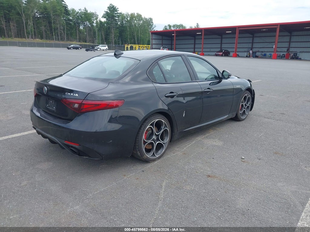 Alfa Romeo Giulia 2023