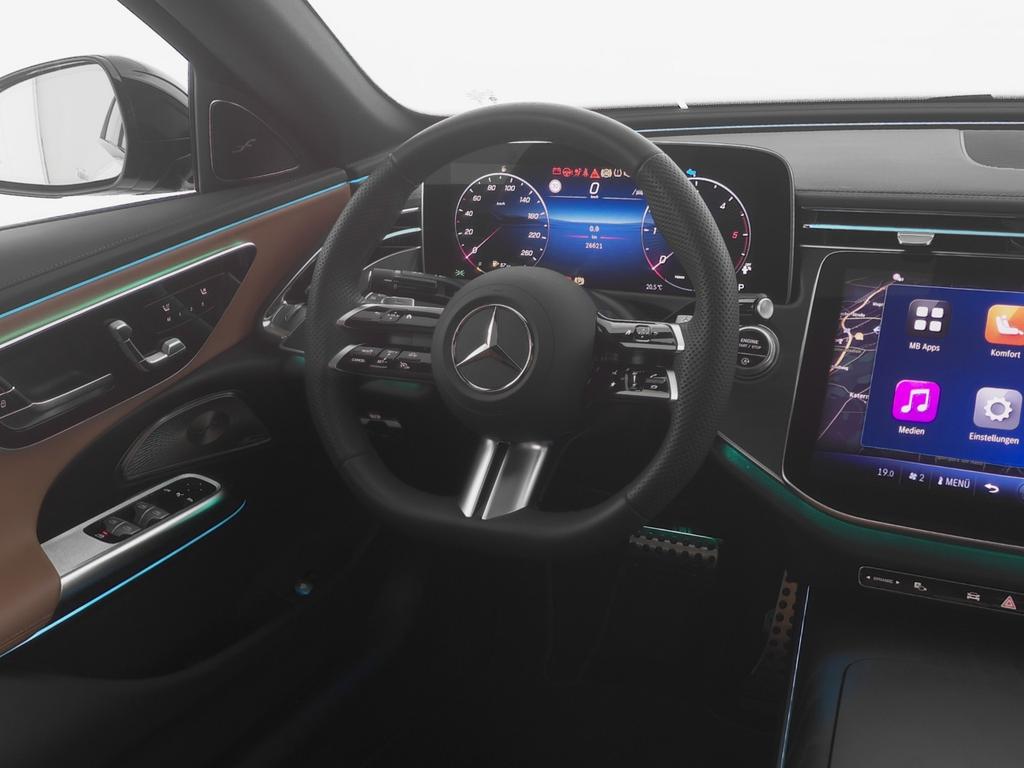 Mercedes-Benz E 220 2025